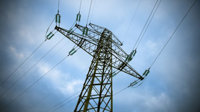 strommast-1672120_1920 Elektrosmog durch Hochspannungsleitungen