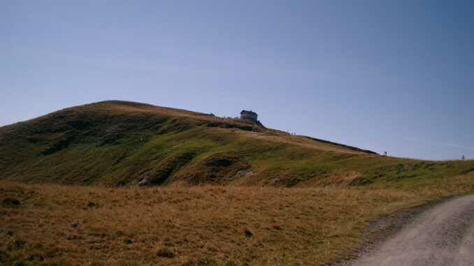 Hundstein-Tour-2016 Blick auf das Statzerhaus und den Hundstein